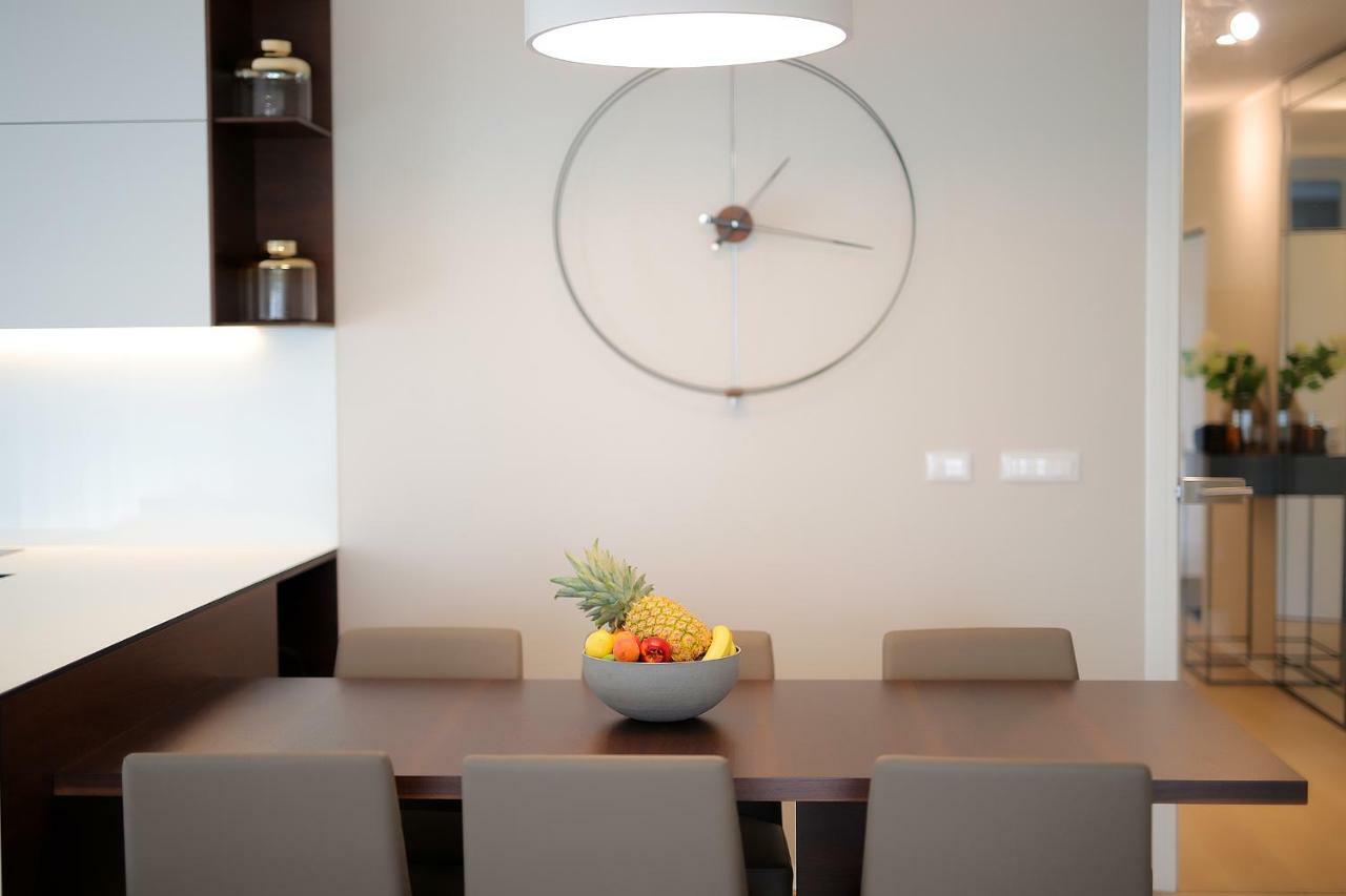 Stylish Apartment 100 M From The Beach Opatija Exteriör bild