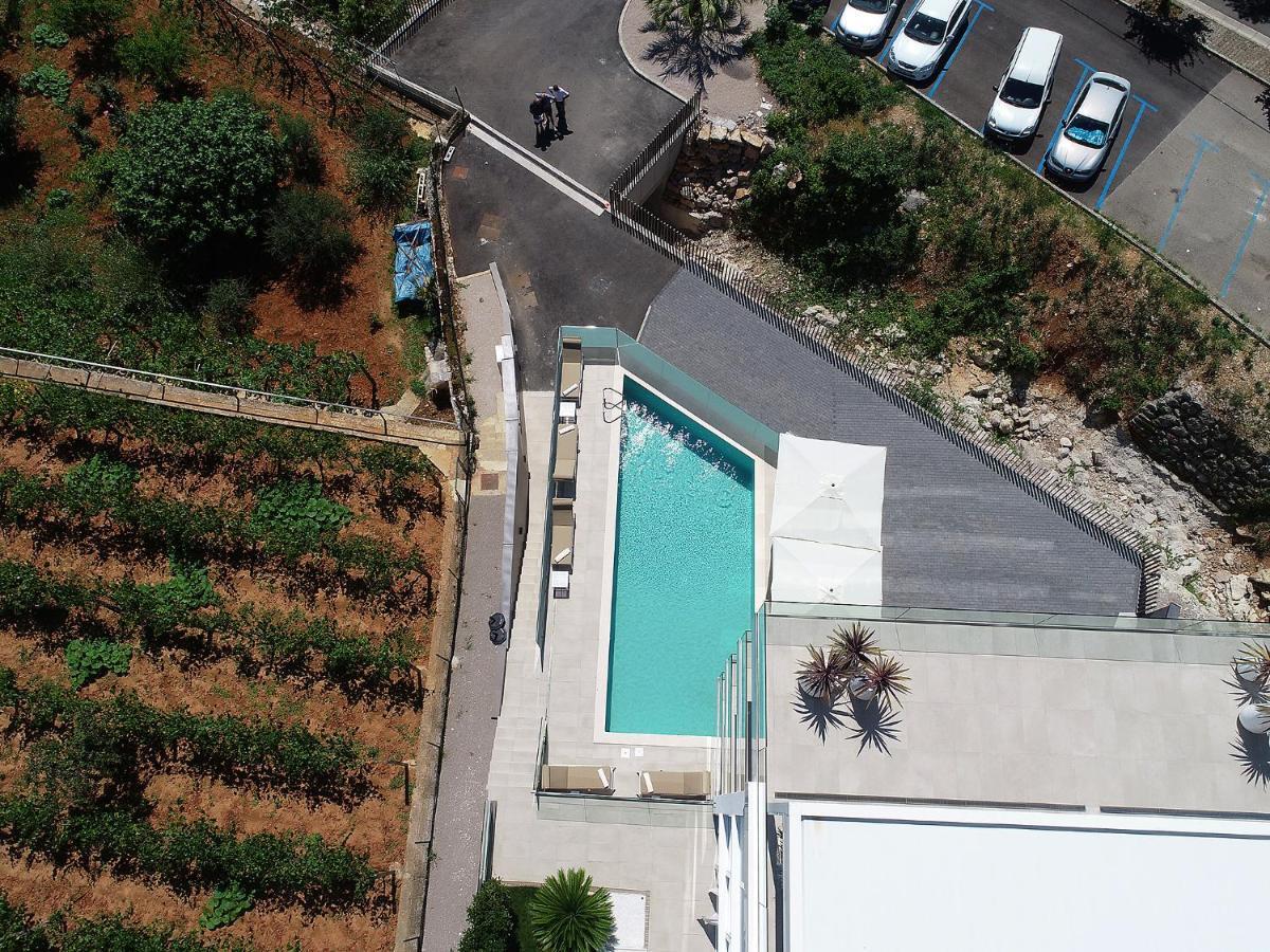 Stylish Apartment 100 M From The Beach Opatija Exteriör bild